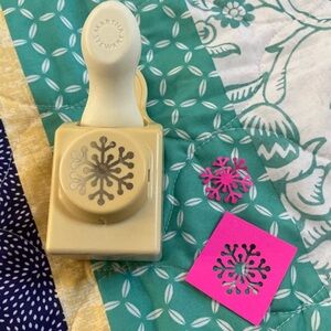 ❄️ Martha Stewart Large SNOWFLAKE Craft Punch ❄️